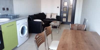 Тристаен апартамент под наем