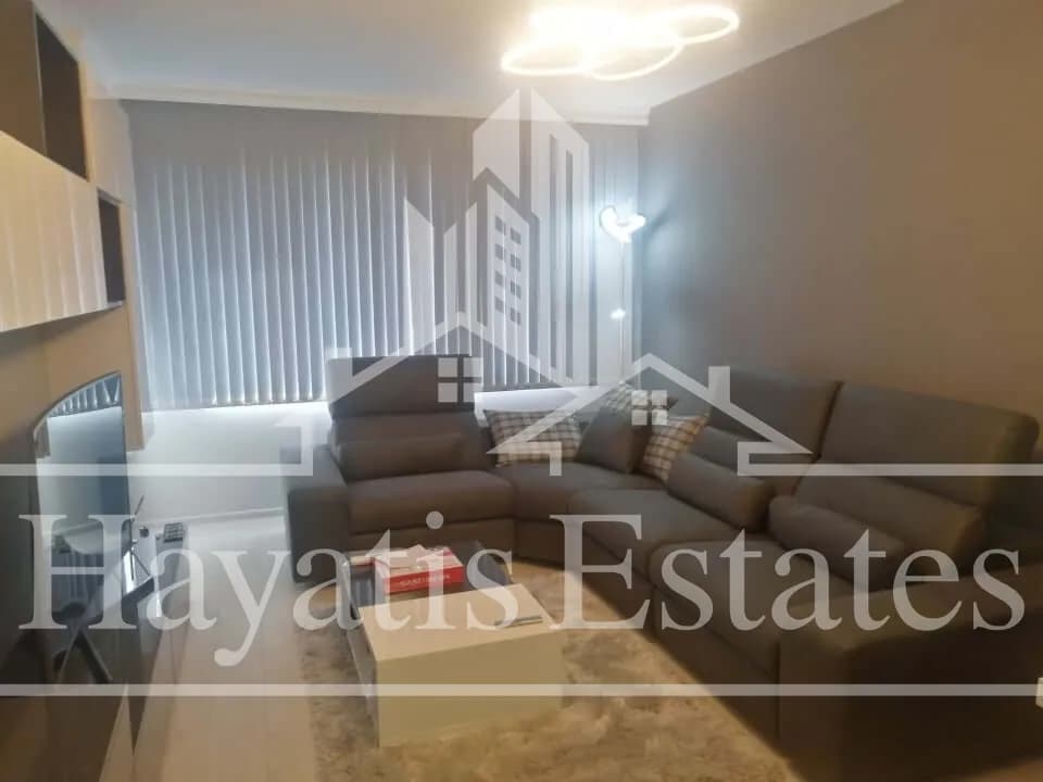 Двустаен луксозен апартамент за продажба