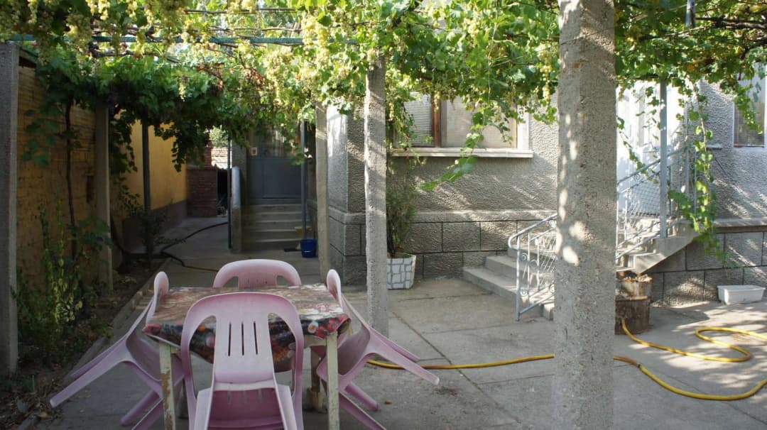 Едноетажна къща за продажба в град Любимец