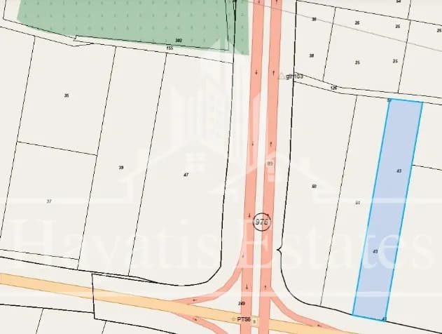 Три поземлени имота за продажба в м-н " Дюнлюка"