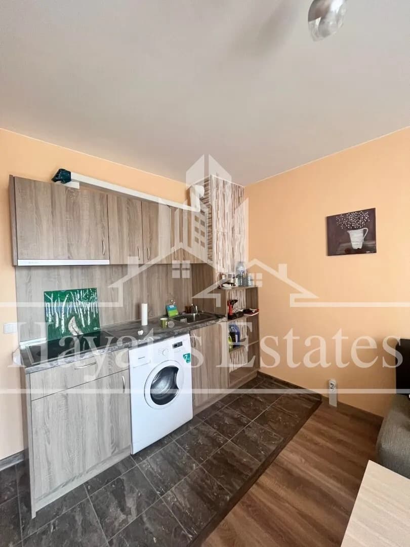 Тристаен апартамент под наем