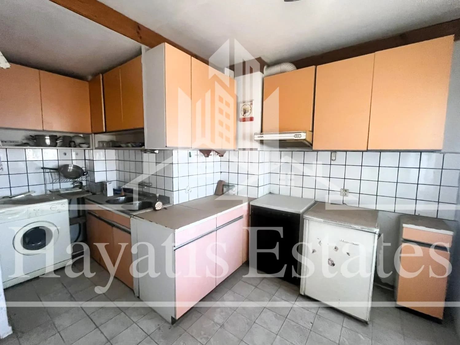 Тристаен апартамент за продажба в ж.к. " Изгрев"